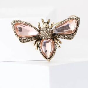 Vintage Amber Gem Insect Brooch — Gold Tone